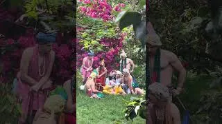 Thumbnail: #krishna ho ya radha 😂