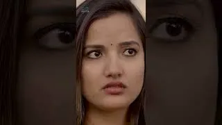 Thumbnail: Sirf ek mauka do Siri😣😣😣#trending #love #shorts #madamsirmadamanthe #romantic