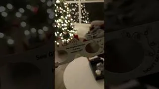 Thumbnail: it's beginning to look a lot like christmas 🎄