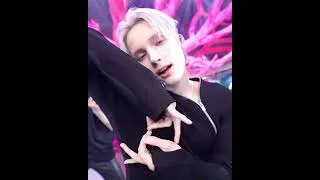 Thumbnail: TOMORROW X TOGETHER [Stick With You] 투모로우바이투게더『하루에 하루만 더』/EP1308 SBS Inkigayo