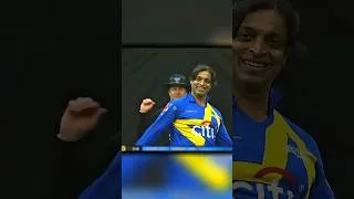 Thumbnail: Old Shoaib Akhtar Bowling Against Jack Kalis | #shorts