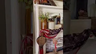 Thumbnail: COUNTRY COTTAGE PRIMITIVE AMERICANA LIVING ROOM HOME TOUR 2026 #decoratingwithantiques
