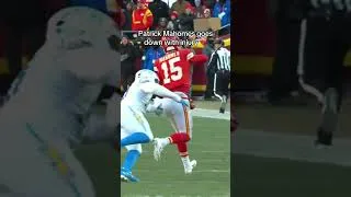 Thumbnail: PAT NOOOOOO 😭😭😭 #patrickmahomes #chiefs #injury #breakingnews #nfl (v...