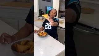 Thumbnail: I was eating these again during the SuperBowl halftime show! 😭