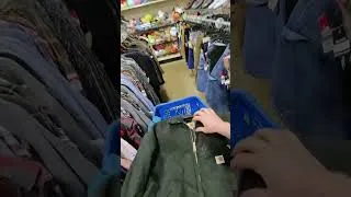 Thumbnail: When you’re thrifting keep the head on a swivel 😮‍💨😮 #vintagehaul #vintageshopping #thrifthaul