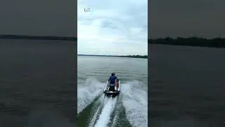 Thumbnail: FLYING FPV OVER WATER IS SCARY! ~ Jetski FPV Drone Chase