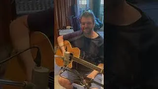 Thumbnail: Playing 'Song 2' by Blur on Noel Gallagher's Guitar!