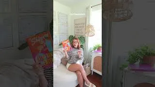 Thumbnail: August reading wrap-up — yes/no/maybe style 📖