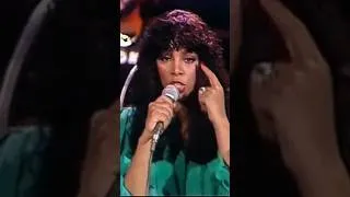 Thumbnail: Donna Summer "I Heard It Through The Grapevine"