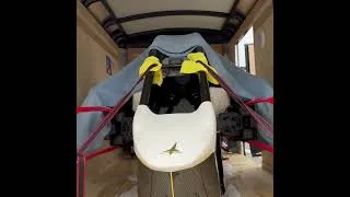 Thumbnail: Futuristic "flying car" New Year delivery Jetson ONE