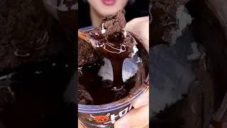 Thumbnail: ASMR CHOCOLATE ICE CREAM OREO DESSERT MUKBANG 누가바이트 미니 초콜릿 아이스크림 먹방 チョコレートアイスクリーム 咀嚼音 EATING SOUNDS