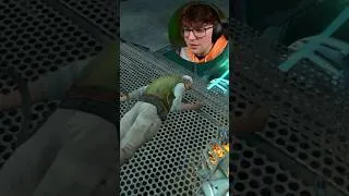Thumbnail: I Think I Broke Half-Life 2... #gaming #glitch