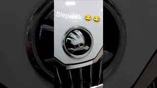 Thumbnail: Kvo-Kvo 😂#skoda #skodasuperb #superb #slepice