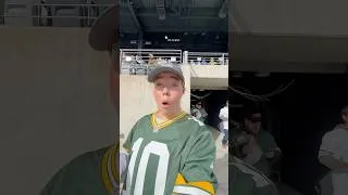 Thumbnail: Australian's First American NFL Game 🇺🇸