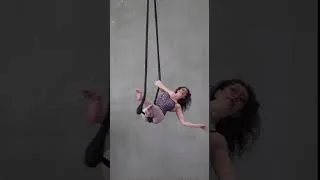 Thumbnail: Aerialist Performer | Alyssa