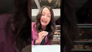 Thumbnail: Molly Carb Lover unboxing 🥐