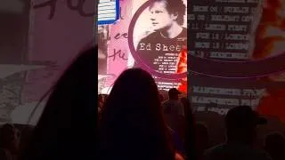 Thumbnail: Don’t blink! Where ED SHEERAN first pops up on stage at his LOOP Tour? #shorts