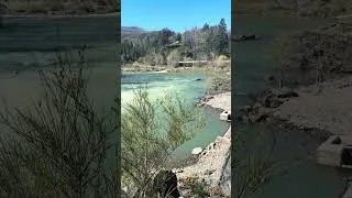 Thumbnail: Take a moment out of your day to enjoy some nature.