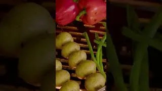 Thumbnail: This is how we grill.
