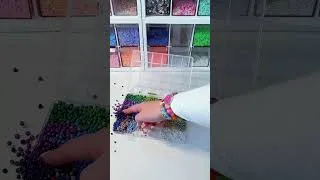 Thumbnail: spilled seed beads are the worst!! Atleast they are pretty🤣😅😝 #beadwave #beads #seedbeads