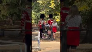 Thumbnail: Act of Kindness ❤️ Guards Stop to Take a Photo with Young Lad – Gentlemen, you made his day 🙏
