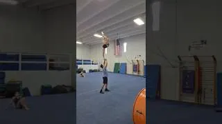 Thumbnail: Stunting! #cheerleader #cheer #flyer #cheerleading #subscribe www.kinsleypetty.com