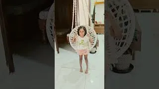 Thumbnail: Tenge Tenge 🤣😂 #trending #cutebaby #youtubeshorts