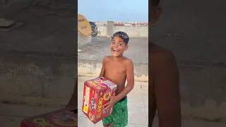 Thumbnail: اخيرا..يونس شاف الكسوف ديال الشمس مباشرة🌞 We watched the solar eclipse live🌞🔥 #shorts   #اكسبلور