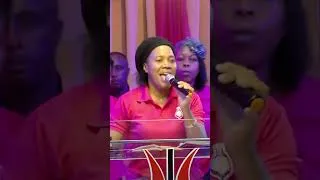 Thumbnail: kriye Viktwa, gad jan yon louwanj gou #shorts