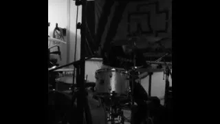 Thumbnail: Chris Fehn en estudio (Proyecto de Phil Campbell)