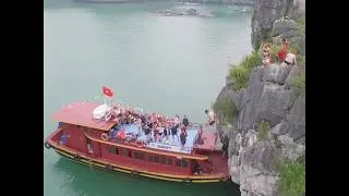 Thumbnail: 10 Reasons We LOVE Vietnam II by LIFE BEFORE WORK TRAVEL