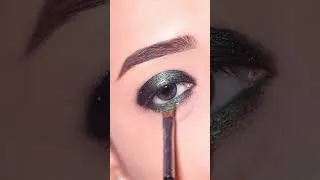 Thumbnail: Green HALO Eye Makeup Look || Shilpa #shorts