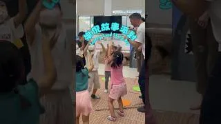 Thumbnail: The Snail and the Whale 🐌🐋 #kidslearning #englishforkids #learnyenglish #funlearning #親子教育