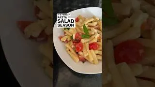 Thumbnail: Pasta salad two ways! 🍅 🌿 ☀️ #summerfood #pasta #easyrecipe #quickrecipe
