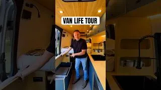 Thumbnail: I’m moving to van life