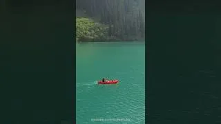 Thumbnail: Mountain Lake Paradise