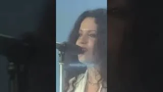 Thumbnail: Matia Bazar - C'è tutto un mondo intorno live 1981