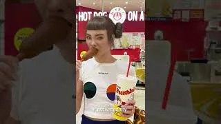 Thumbnail: Miquela 4.0