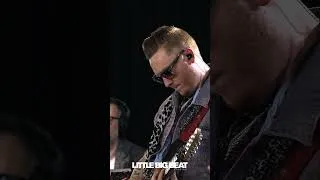 Thumbnail: Nik West - FULL STUDIO LIVE SESSION
