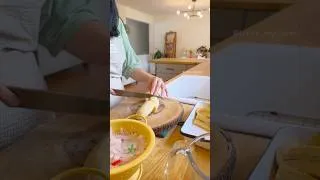 Thumbnail: Making plantain dessert