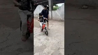 Thumbnail: Om Bhai ne 🚲 cycle sikha diya