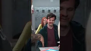Thumbnail: Behind the scenes of the classroom scene in THE SPIDER