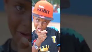 Thumbnail: 🚨 ¡Este niño se ROBÓ el show! 😱⚾ Bailó, hizo jugadas increíbles, contagió su energía a todos…