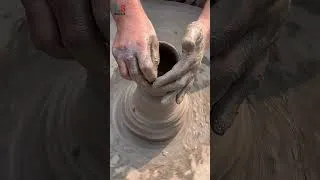 Thumbnail: Making a beautiful clay pot on a potter’s wheel