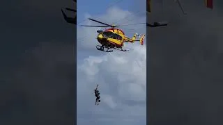 Thumbnail: Helicopter Accidentally Flies Into Power Lines