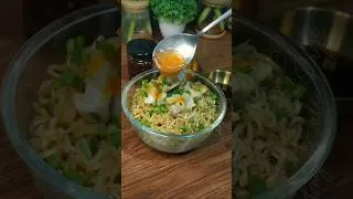 Thumbnail: Ganito ang masarap na luto sa instant pancit canton 🤤 #cooking #shortvideo #shorts #food #noodles