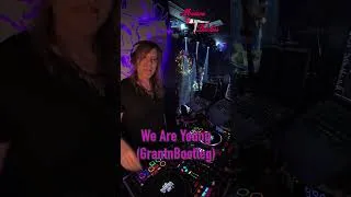 Thumbnail: La Danza X We Are Young Transition