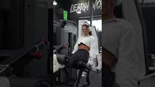 Thumbnail: come train with me on the @aliveapp 🫶🏼 #gymmotivation #legday #workoutroutine