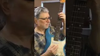 Thumbnail: Is this Slowhand's BEST Riff?