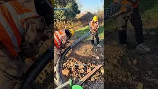Thumbnail: Cable Pulling Mesh Grip with Conveyor Machine for Underground Cable Laying #shorts #conveyor #grips